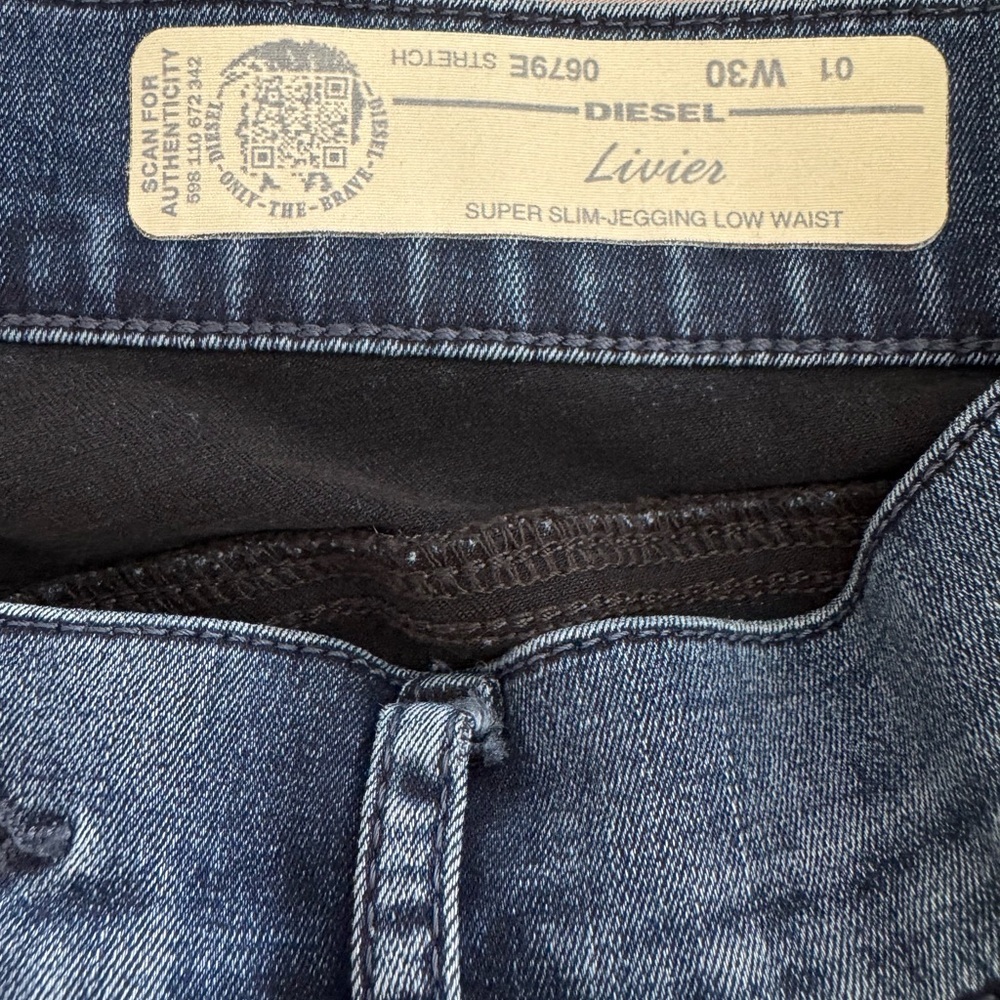 Diesel Livier Super Slim Jegging Low Waist Jeans Dark Wash W30 L34 Stretch - Picture 8 of 12